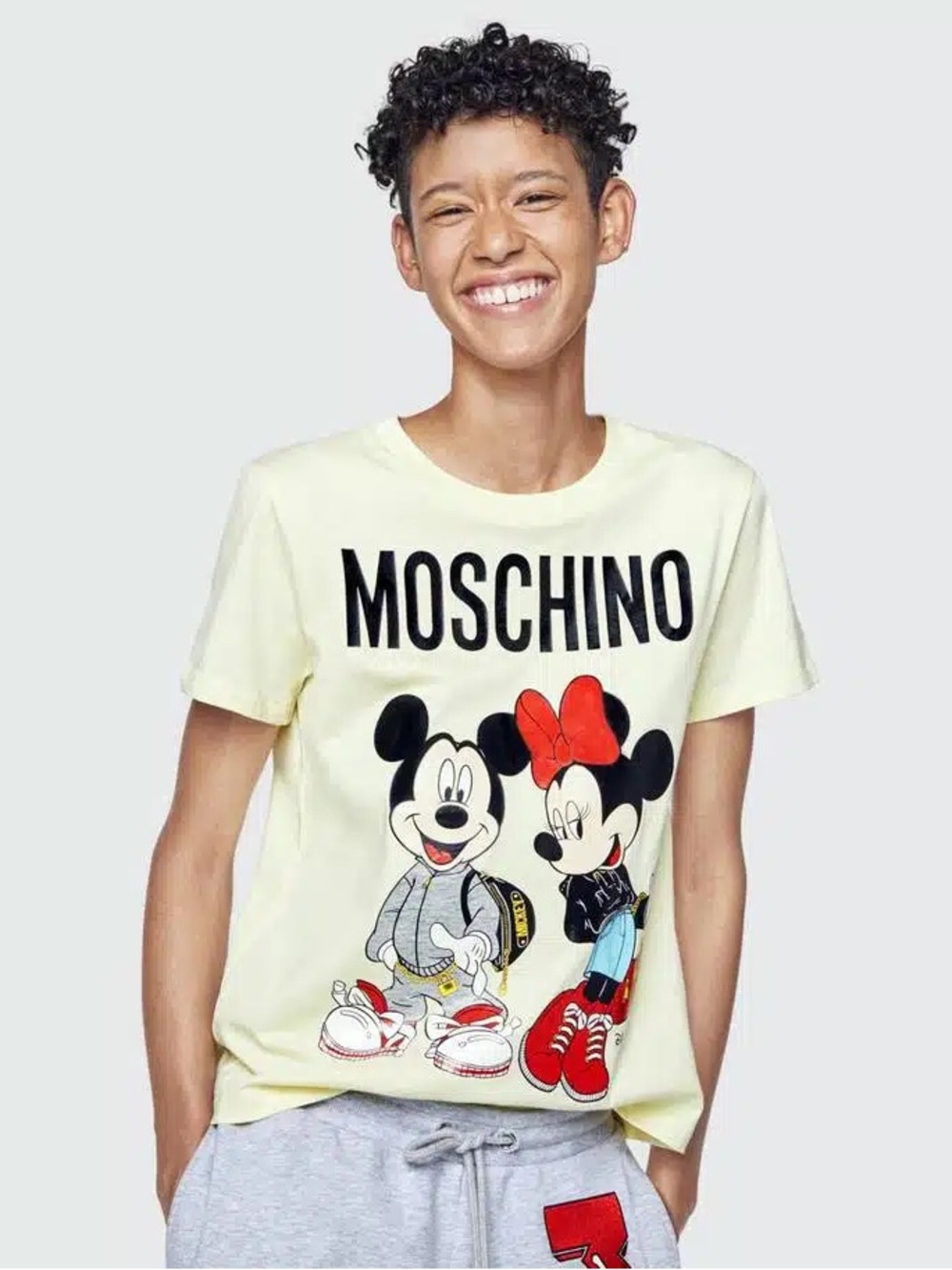 Moschino Pale Yellow Mickey & Minnie Short Sleeve Tee H&M Collab moschino